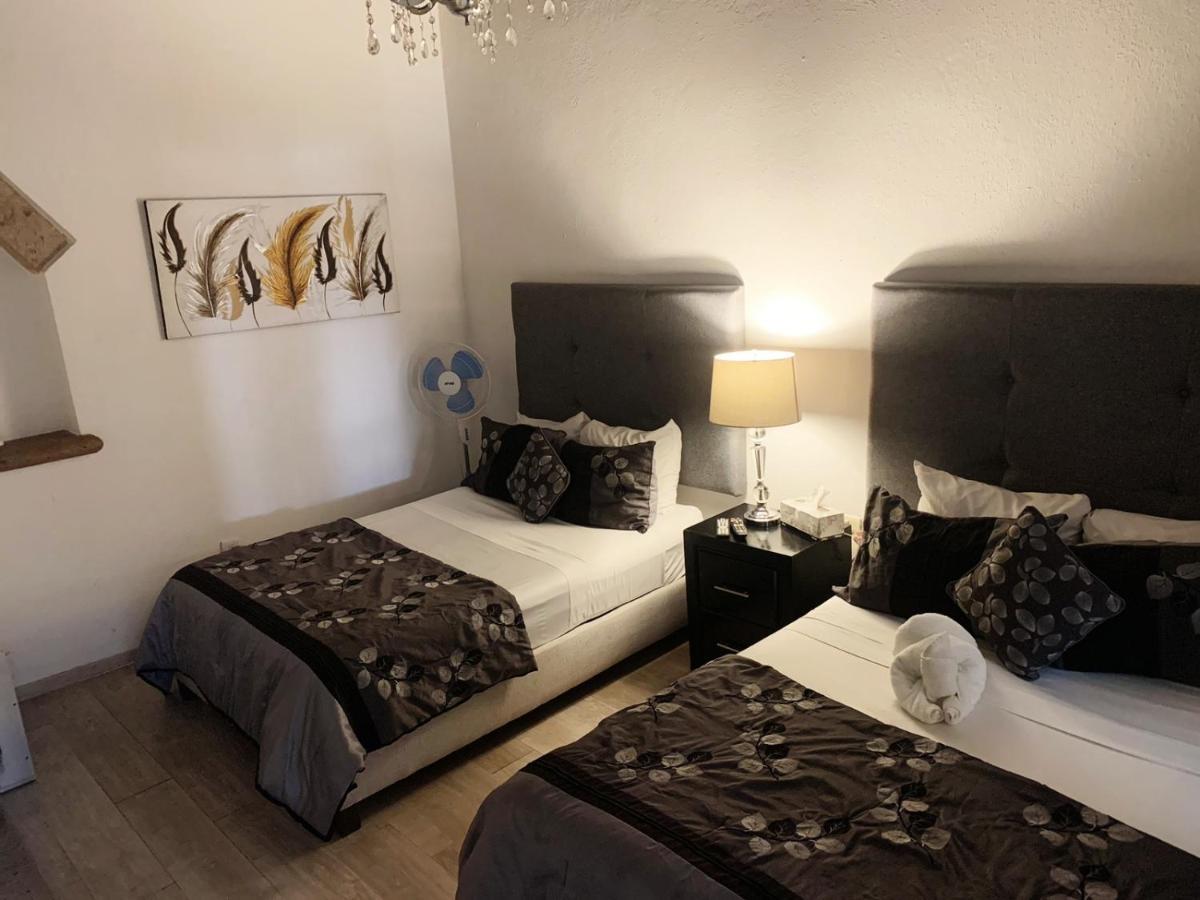 M Hoteles Concepto Morelia Zewnętrze zdjęcie